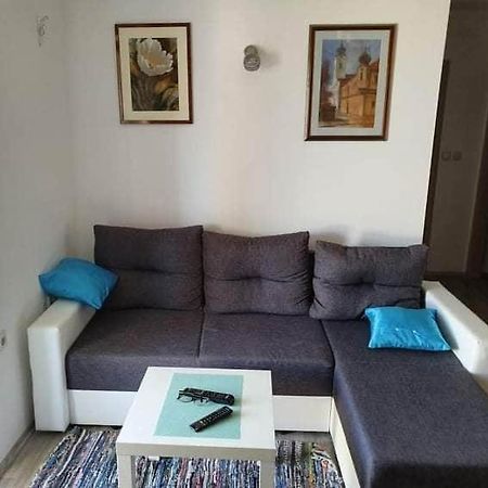 Апартаменты Apartman Dora Паг Экстерьер фото
